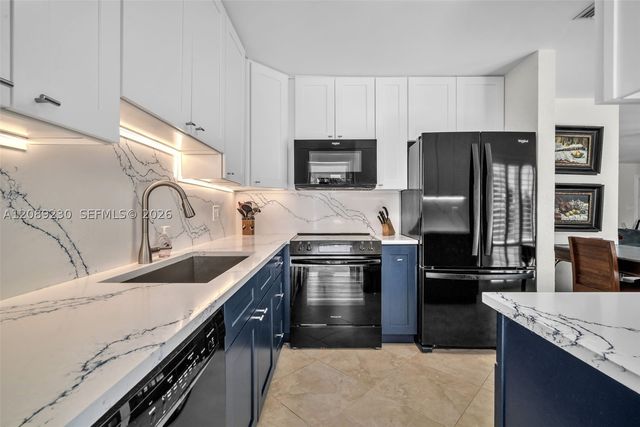 108 NE 30th St, Wilton Manors, FL 33334