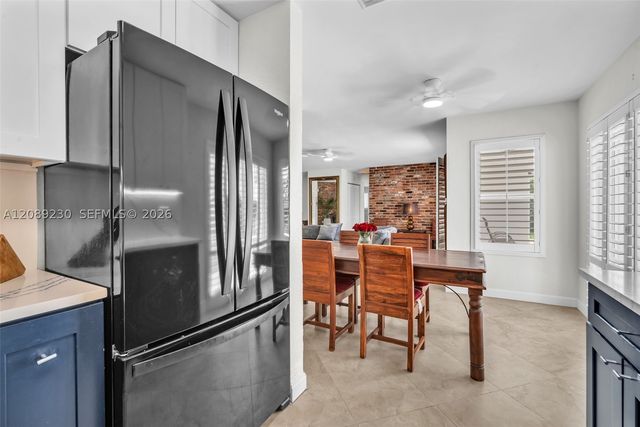 108 NE 30th St, Wilton Manors, FL 33334