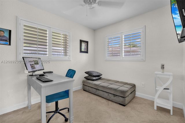 108 NE 30th St, Wilton Manors, FL 33334