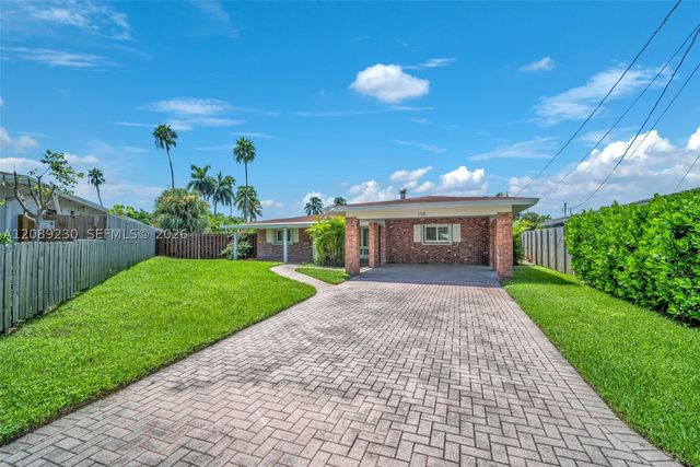 108 NE 30th St, Wilton Manors, FL 33334