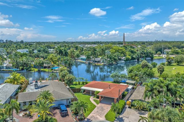 108 NE 30th St, Wilton Manors, FL 33334