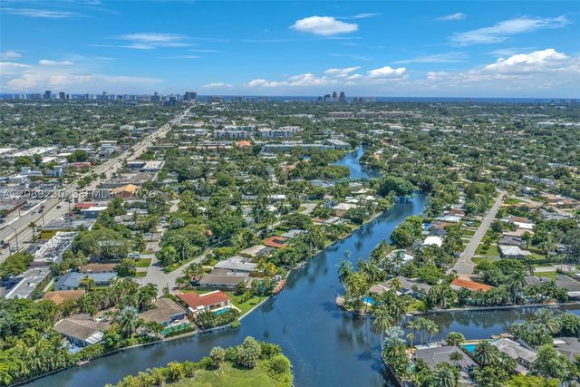 108 NE 30th St, Wilton Manors, FL 33334