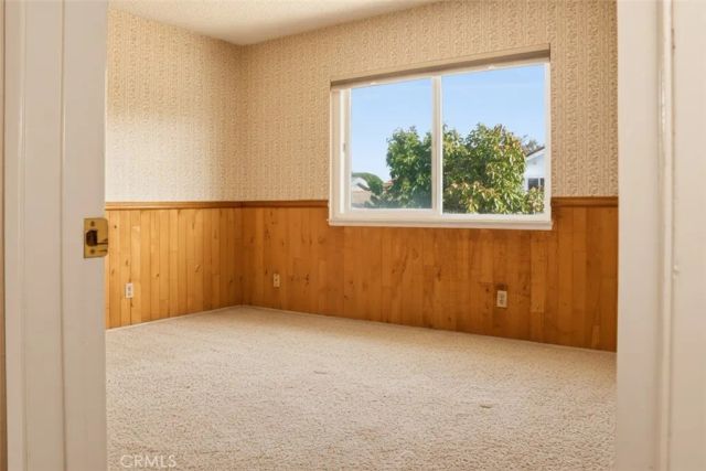 8372 Snowbird Dr., Huntington Beach, CA 92646