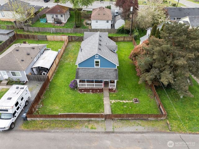 105 Oak Street E, Eatonville, WA 98328