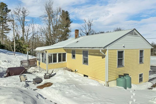 23 Pappas Road, Claremont, NH 03743