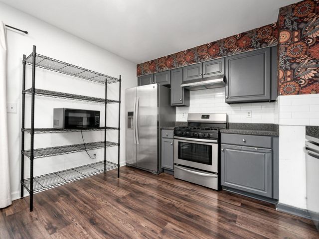 2001 Sawbury Boulevard, Columbus, OH 43235