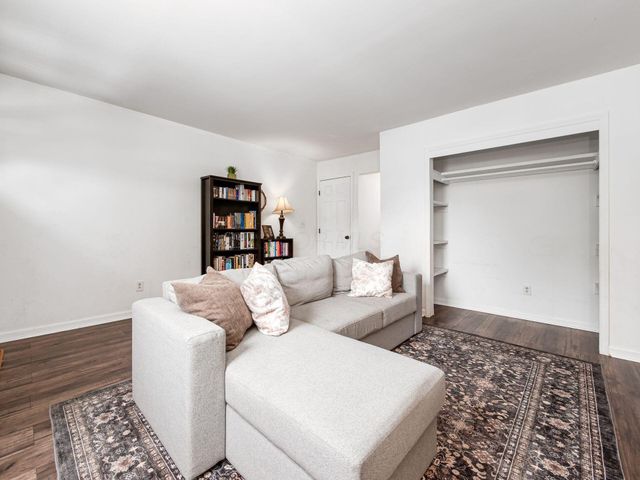 2001 Sawbury Boulevard, Columbus, OH 43235