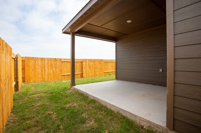 13526 Musselshell Drive, Ponder, TX 76259