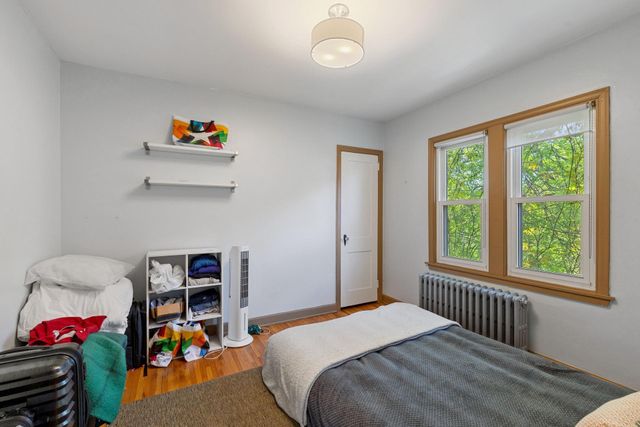 1136 Xerxes Avenue S, Minneapolis, MN 55405