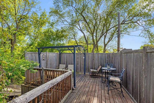 1136 Xerxes Avenue S, Minneapolis, MN 55405