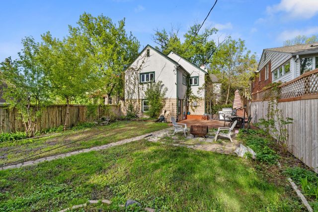 1136 Xerxes Avenue S, Minneapolis, MN 55405