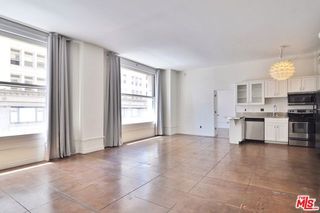 215 W 7th Street 307, Los Angeles, CA 90014