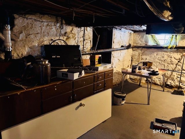 670 Wigwam Lane, Stratford, CT 06614