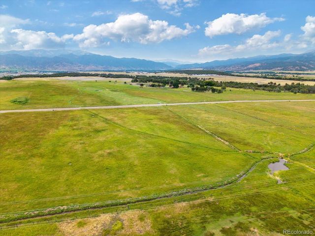 8207 Freedom Cir, Salida, CO 81201