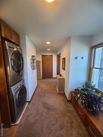 9568 Buckingham Street, White Lake, MI 48386