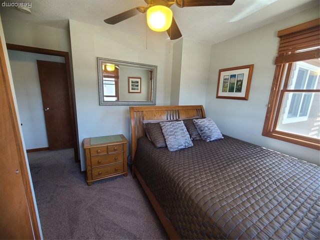9568 Buckingham Street, White Lake, MI 48386
