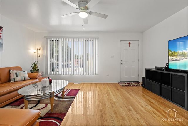 3267 S Hamilton Avenue, Chicago, IL 60608