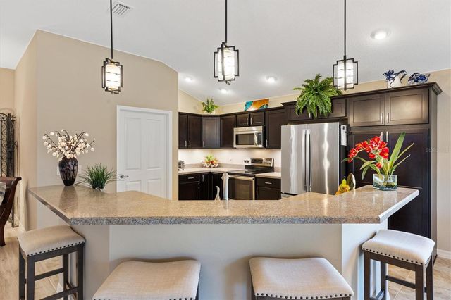 1852 SASSPARILLA WAY, The Villages, FL 32162