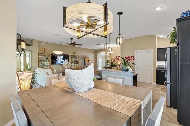 1852 SASSPARILLA WAY, The Villages, FL 32162