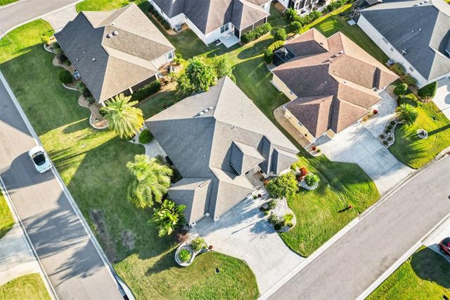 1852 SASSPARILLA WAY, The Villages, FL 32162