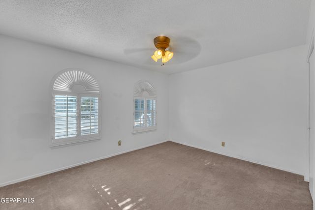 10625 VISTA LOMAS Drive, El Paso, TX 79935