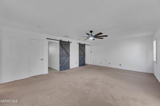 10625 VISTA LOMAS Drive, El Paso, TX 79935