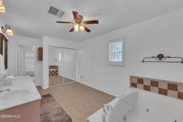 10625 VISTA LOMAS Drive, El Paso, TX 79935