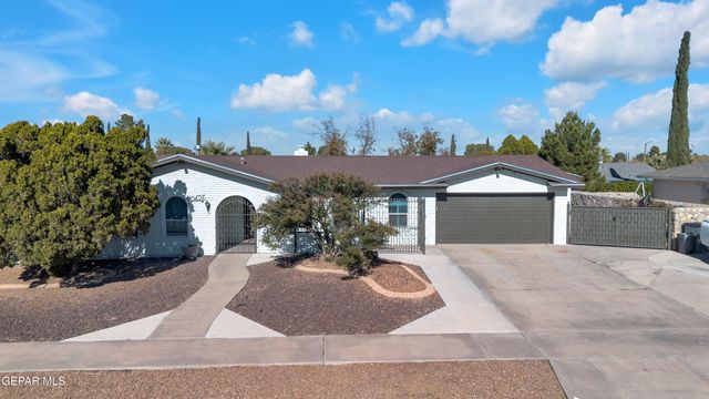 10625 VISTA LOMAS Drive, El Paso, TX 79935