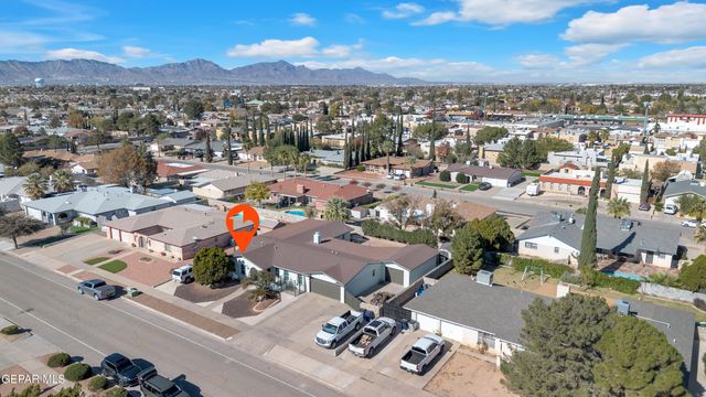 10625 VISTA LOMAS Drive, El Paso, TX 79935