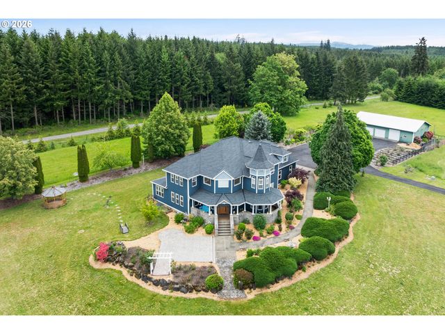 60750 ROBINETTE Rd, St Helens, OR 97051