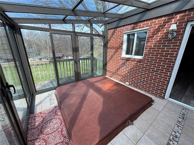 1210 W Park Rd, Worth Twp, PA 16057