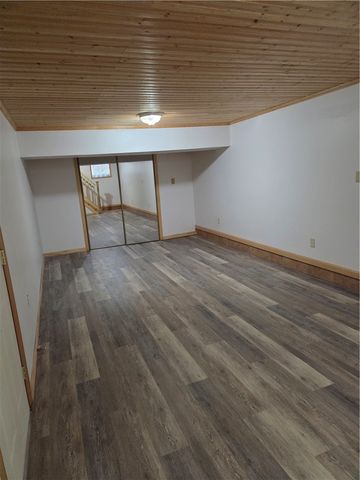 1210 W Park Rd, Worth Twp, PA 16057
