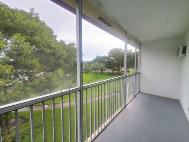 13300 SW 1st 309o 309O, Pembroke Pines, FL 33027