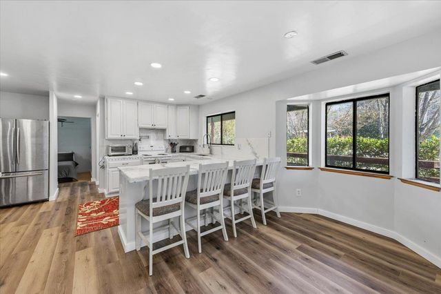 26156 Sweetland Rd, North San Juan, CA 95960