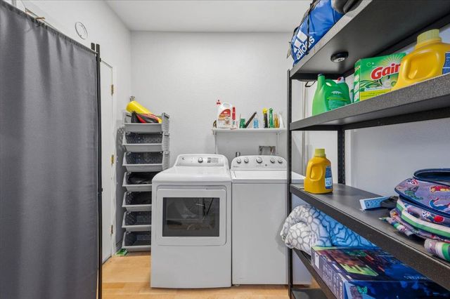 26156 Sweetland Rd, North San Juan, CA 95960