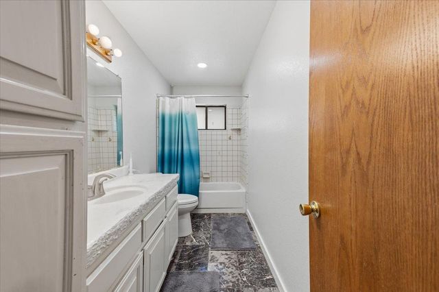 26156 Sweetland Rd, North San Juan, CA 95960