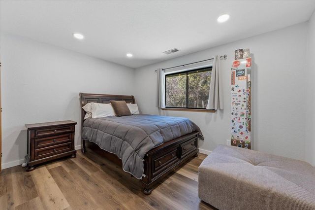 26156 Sweetland Rd, North San Juan, CA 95960