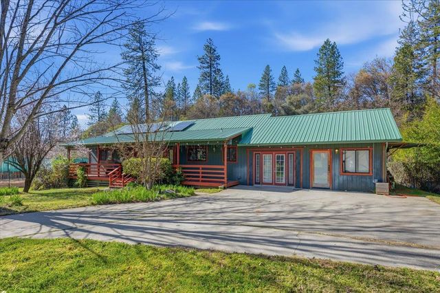 26156 Sweetland Rd, North San Juan, CA 95960