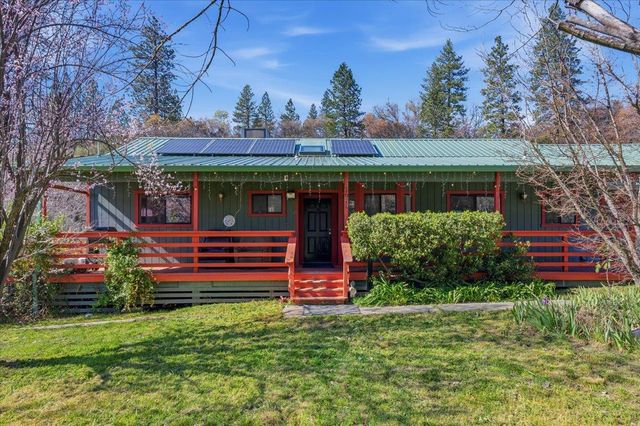 26156 Sweetland Rd, North San Juan, CA 95960