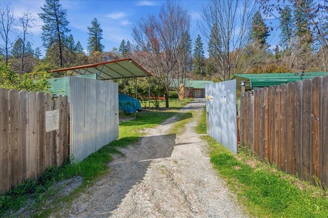 26156 Sweetland Rd, North San Juan, CA 95960