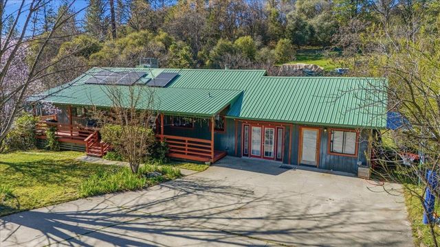26156 Sweetland Rd, North San Juan, CA 95960