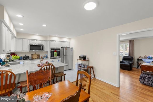 250 EUCLID AVE, Charles Town, WV 25414