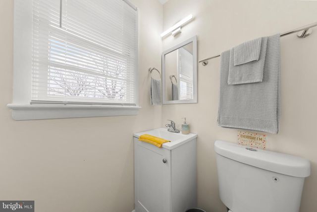 250 EUCLID AVE, Charles Town, WV 25414