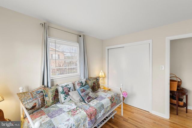 250 EUCLID AVE, Charles Town, WV 25414