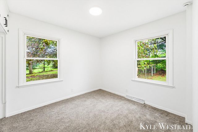 8382 E G Avenue, Comstock Twp, MI 49048