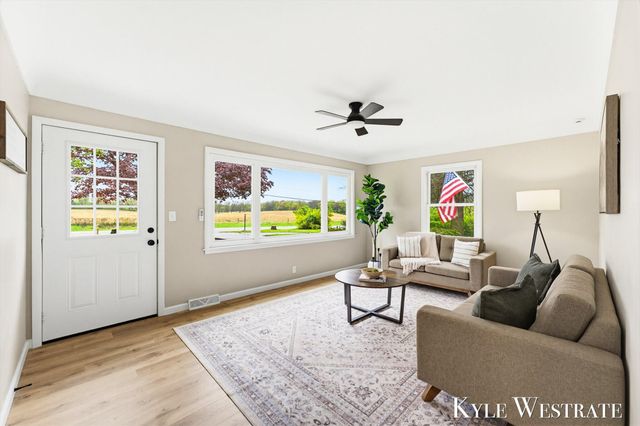 8382 E G Avenue, Comstock Twp, MI 49048