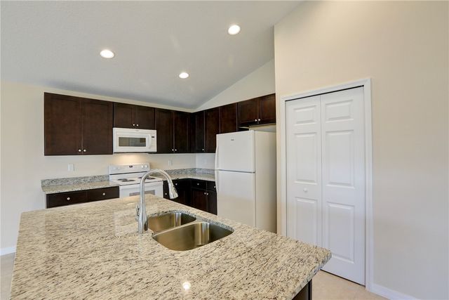 8415 99th Court, Vero Beach, FL 32967