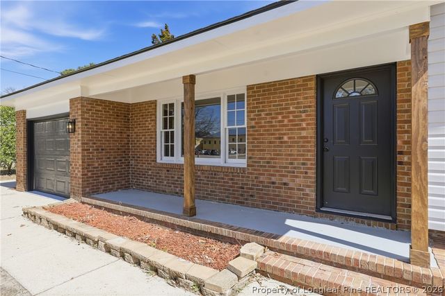 1571 Ireland Drive, Fayetteville, NC 28304