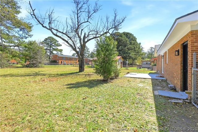 1571 Ireland Drive, Fayetteville, NC 28304