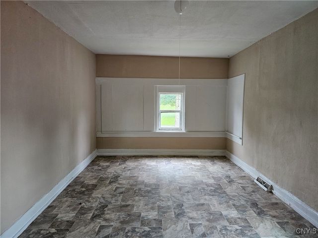 1230 Court Street, Utica, NY 13502